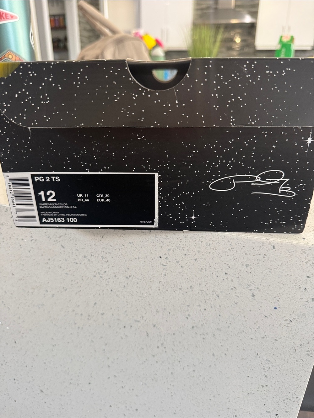 Nike PG2 Tournament Men’s size 12 with box - Picture 4 of 6
